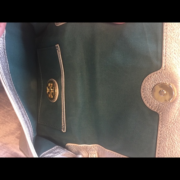 Tory Burch purse - Picture 3 of 4